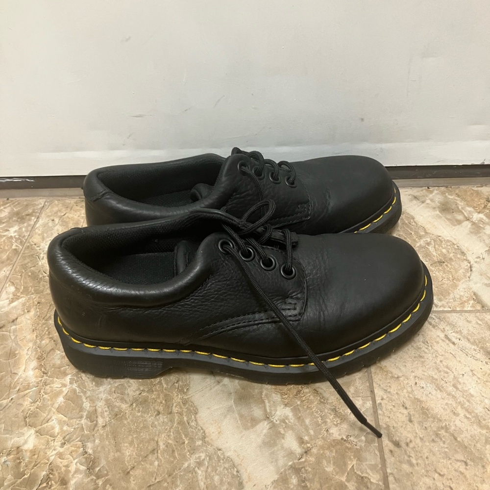DR Martens AW004 Shoes Sz 7 M 8 W